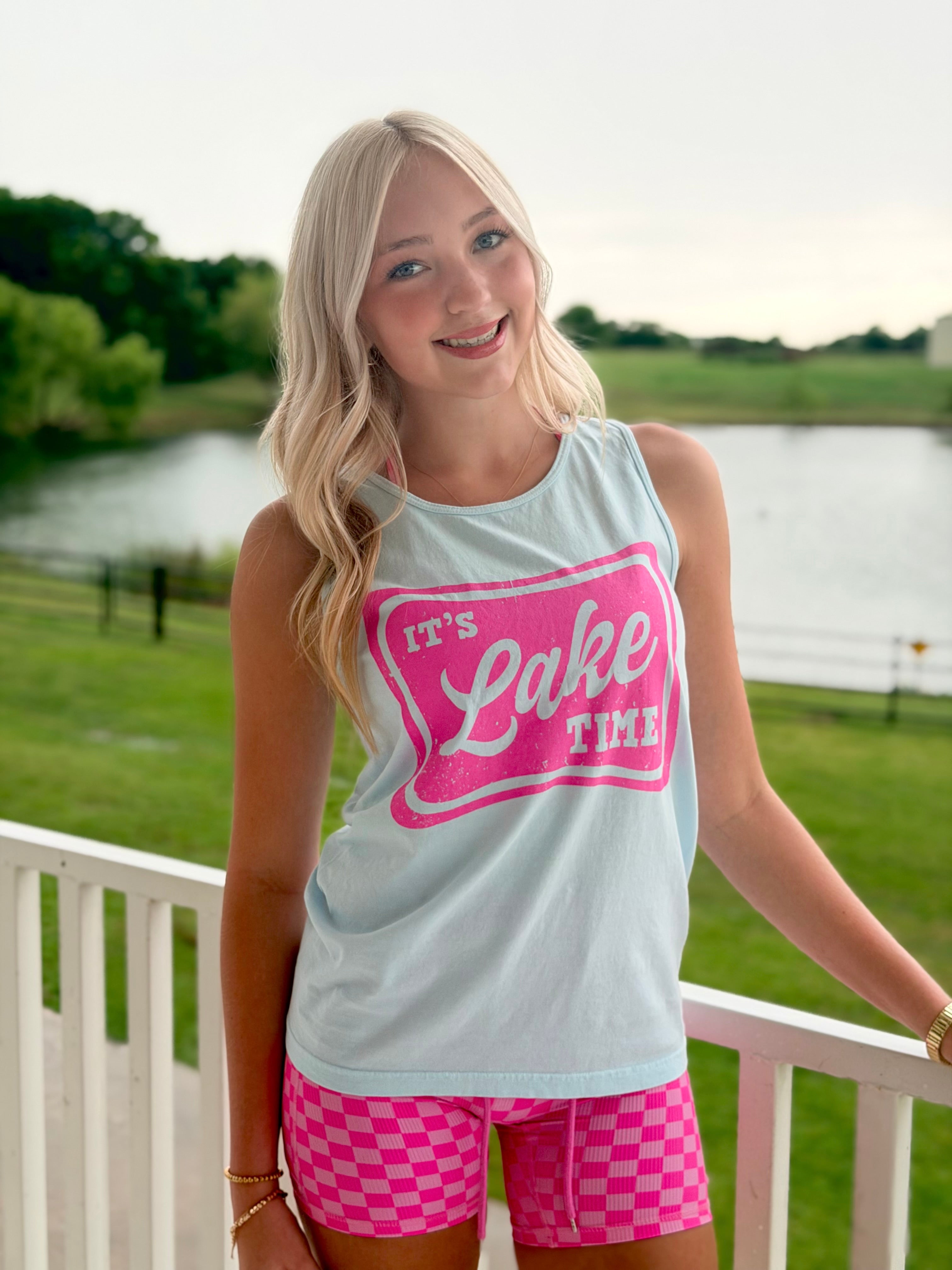 Lake Time Tank